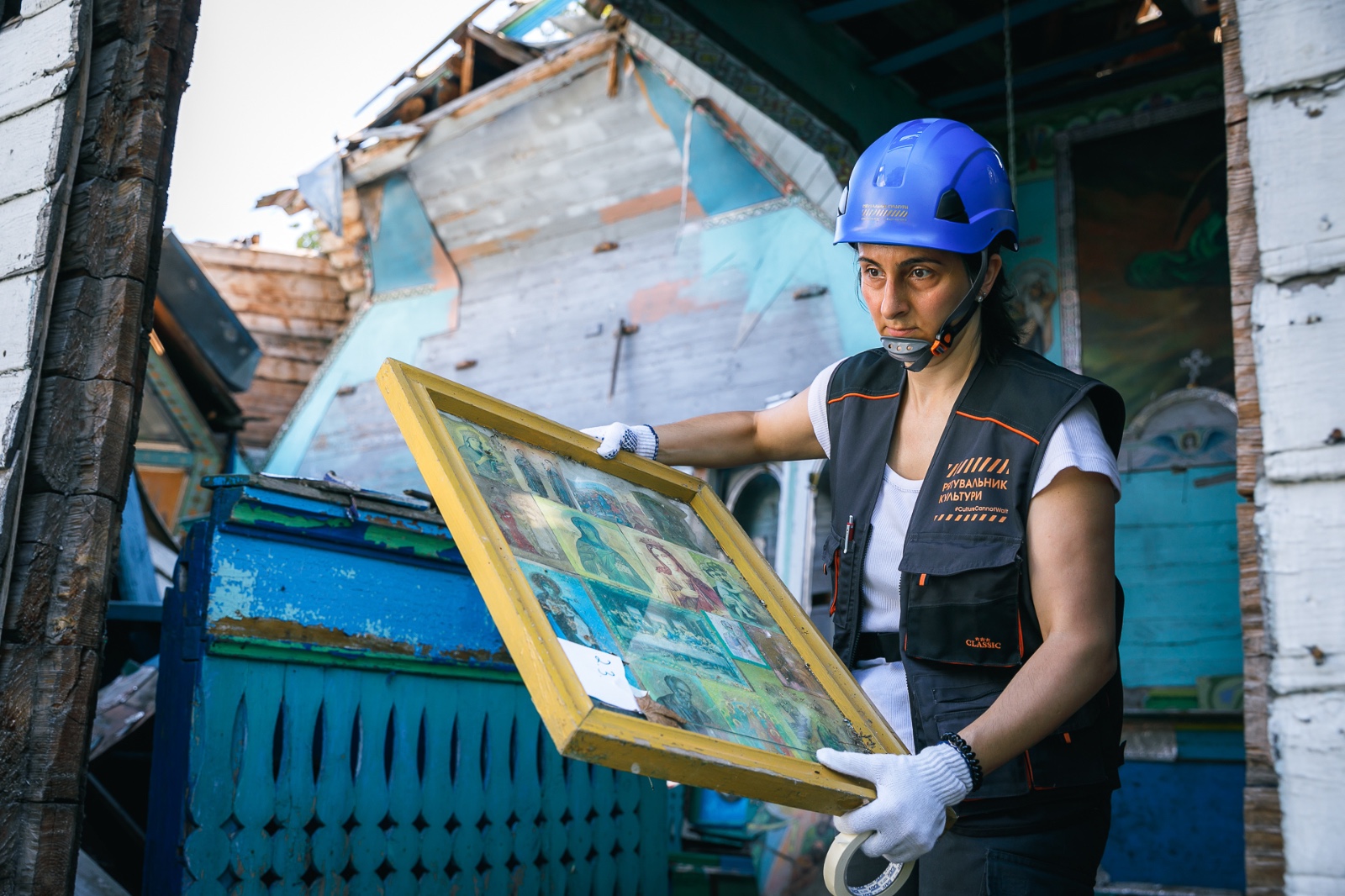 Craftsperson working with heritage materials